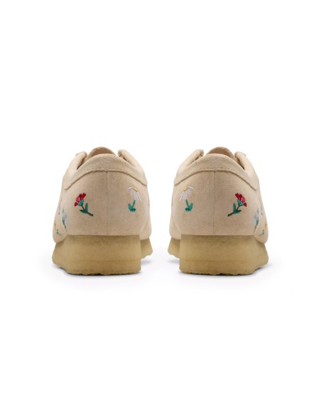 Clarks W Wallabee Taupe Embroid