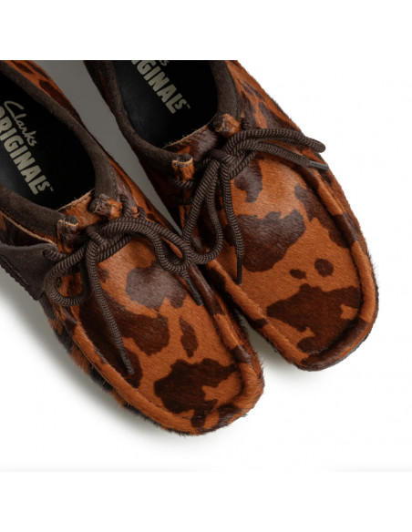 070522● 未使用 Clarks Wallabee Loafer Cow Clarks Originals Wallabee Cow Print Brown Men's - 204124-F29