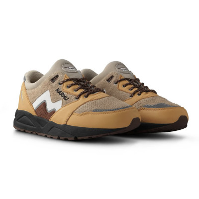 Karhu Aria 95 Oak Buff/White 2