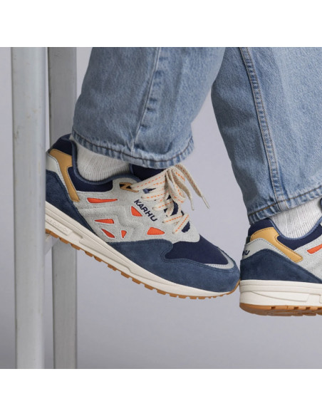 Karhu Legacy 96 Indigo/ Flame