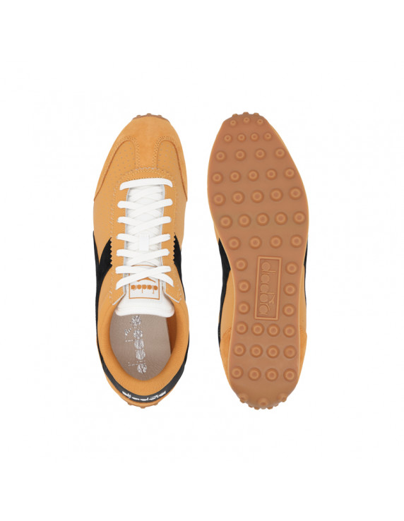 Diadora Rally Punched