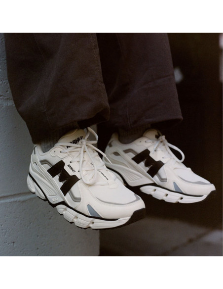 Karhu Super Fulcrum Vanilla Ice/Black