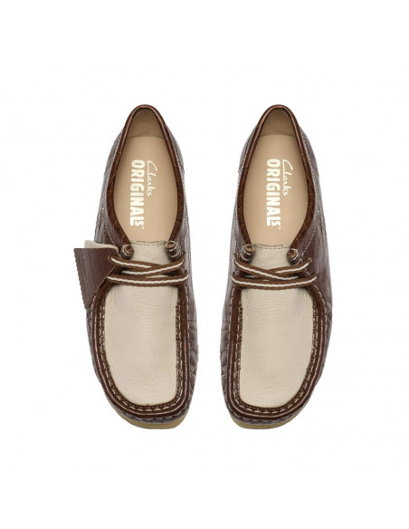 Clarks Wallabee Tan Interest