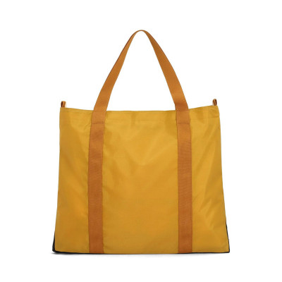 TD Mountain Essentiel Tote... 2