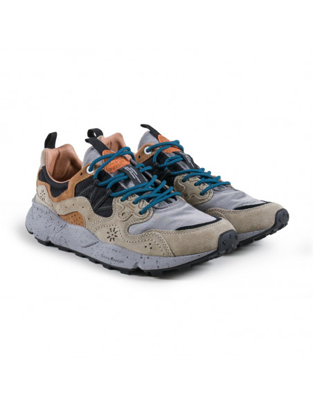 Flower Mountain Yamano 3 Dark Beige/ Black