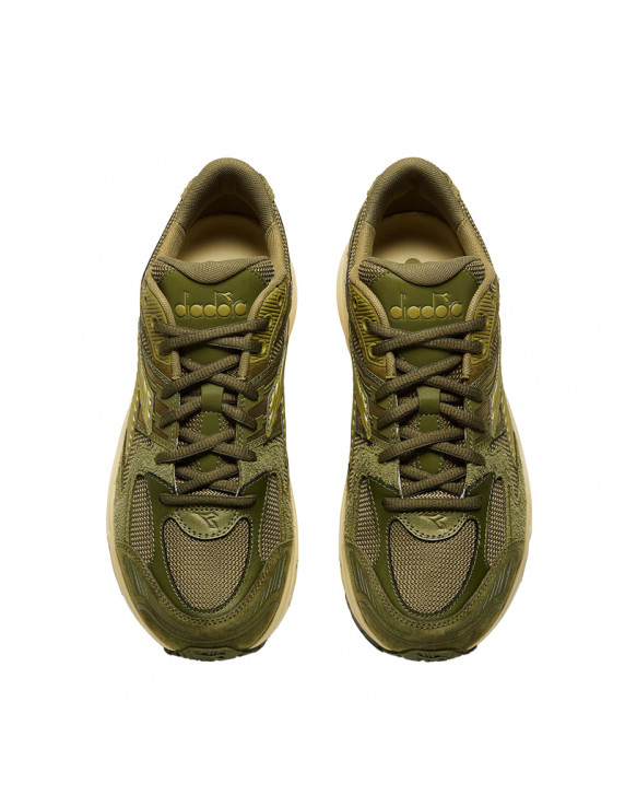 Diadora Mythos Star
