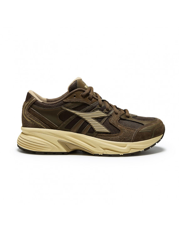 Diadora Mythos Star