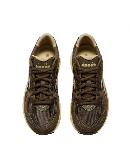 Diadora Mythos Star