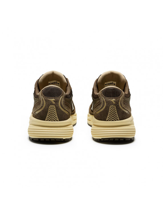 Diadora Mythos Star