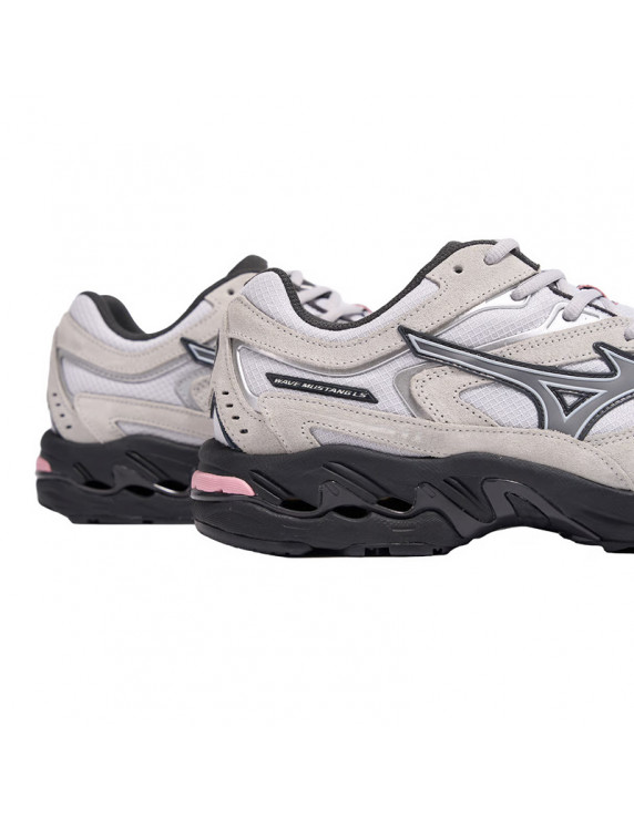 Mizuno Wave Mg4 LS