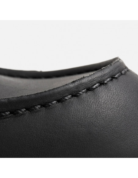 Red Wing Moc Toe 6" Harness Black